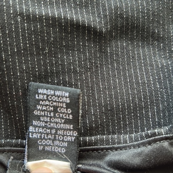 TORRID | Striped Tank Top Picot Trim Structured Black/White‎ Classic Summer 4X - Picture 4 of 6